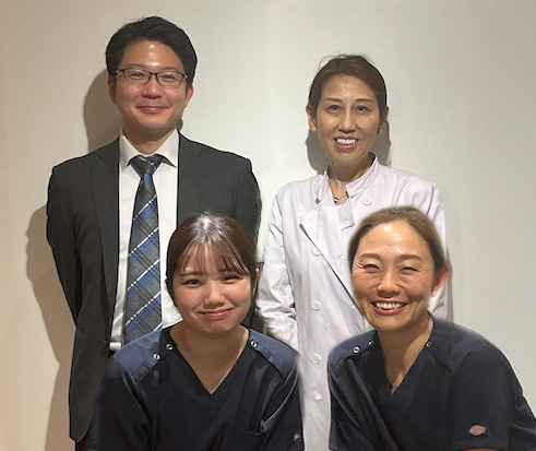 わかさクリニック三鷹 集合写真
